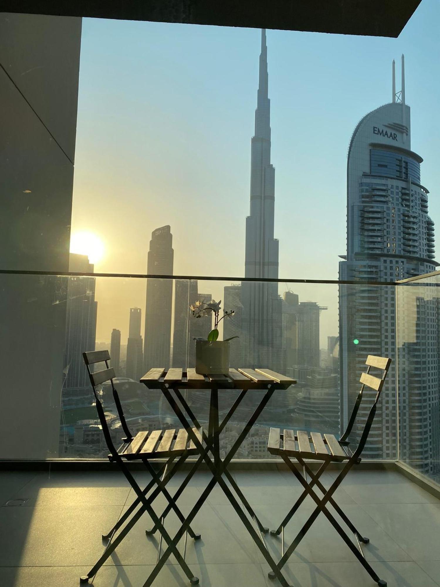 Incredible Burj Khalifa Views, Next To Mall